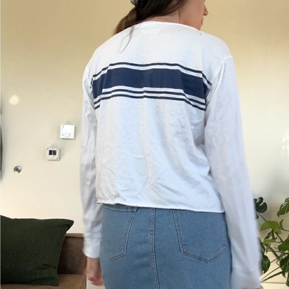 Hollister White Navy Striped Long Sleeve Lace Up Neck Crop Shirt M - Picture 2 of 12